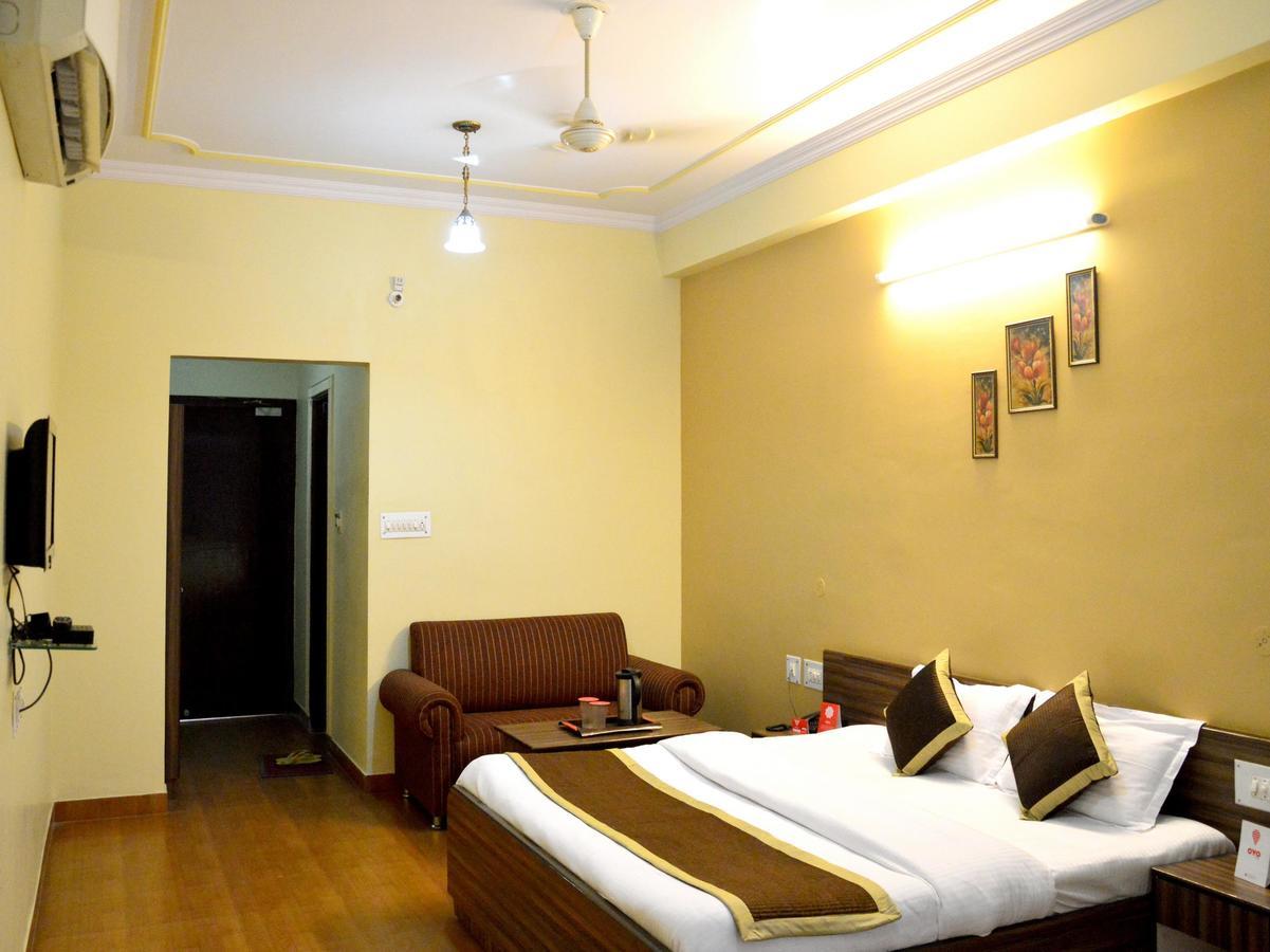 Oyo 6012 Hotel Rockwell Jaipur Ngoại thất bức ảnh