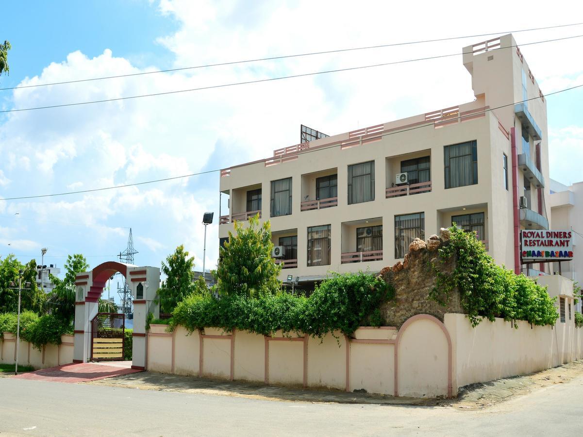 Oyo 6012 Hotel Rockwell Jaipur Ngoại thất bức ảnh