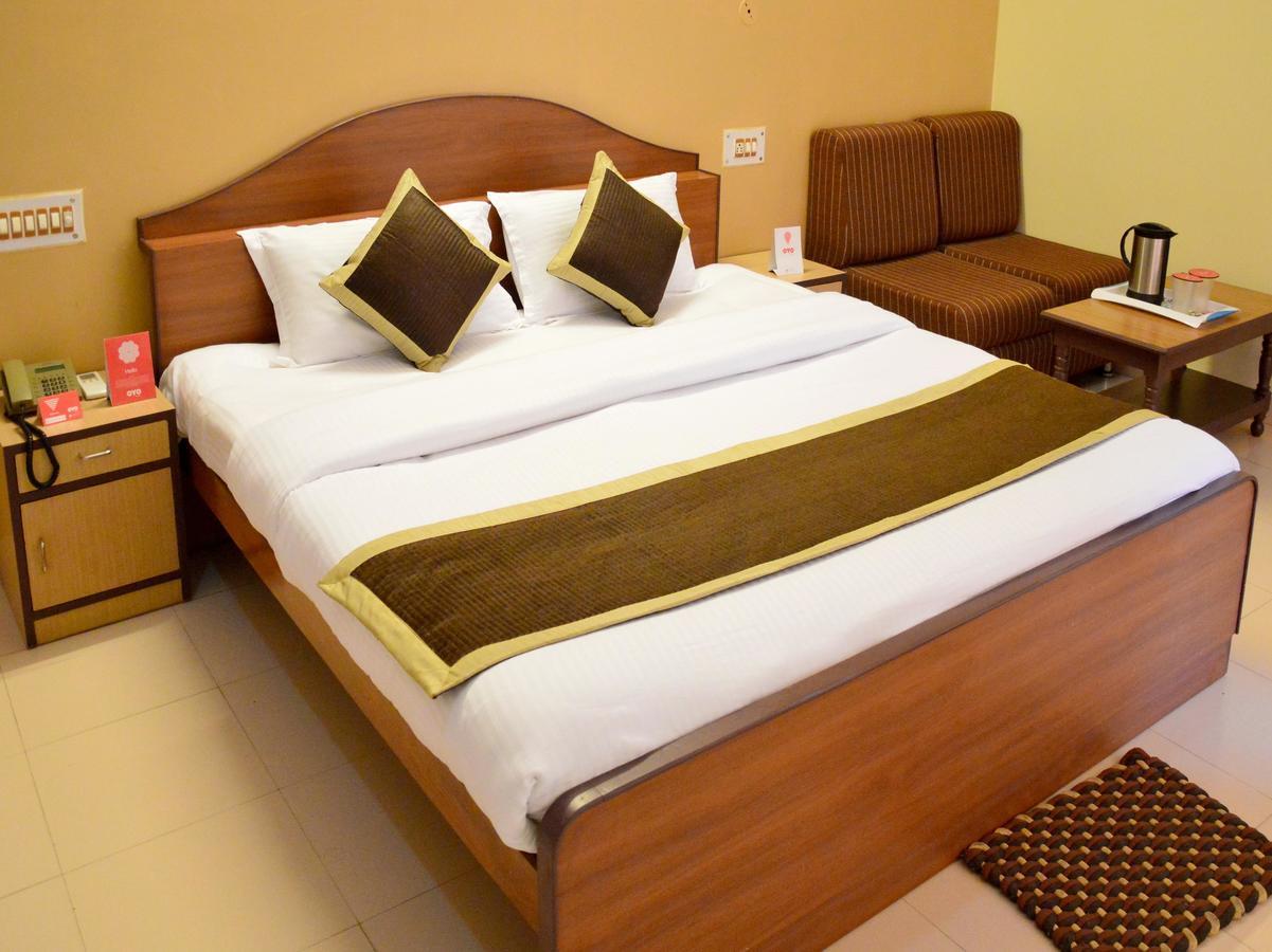 Oyo 6012 Hotel Rockwell Jaipur Ngoại thất bức ảnh